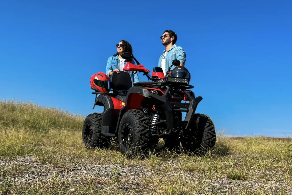 En BDS te damos los 5 mejores consejos para ser el mejor copiloto en moto. Vas a viajar en motocicleta y te toca ser acompañante.