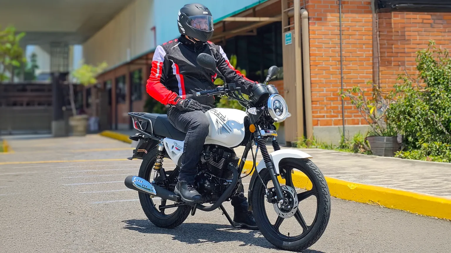 como_tomar_una_curva_4