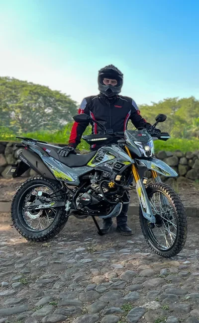 Motos Stark doblepropósito para trabajo y viajes