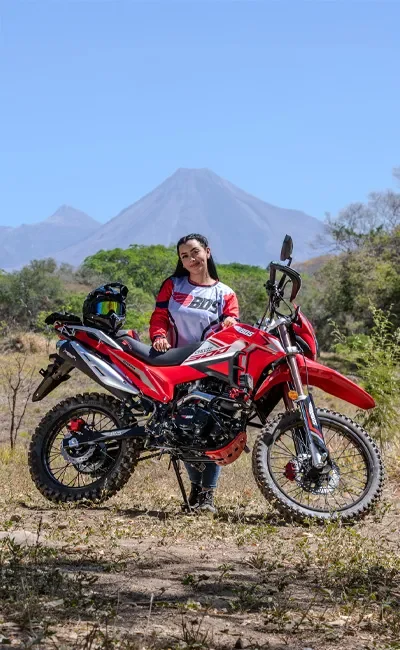 Motos Stark doblepropósito para trabajo y viajes