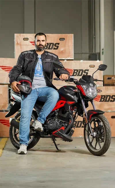 Motos Stark doblepropósito para trabajo y viajes